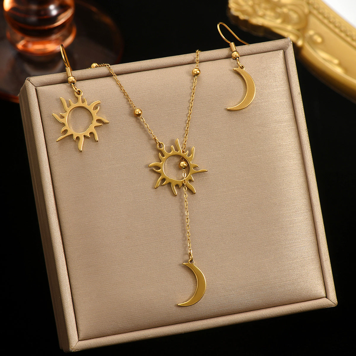 LXALRY Sun & Moon Jewelry Set – 18K Gold, Recycled & Hypoallergenic