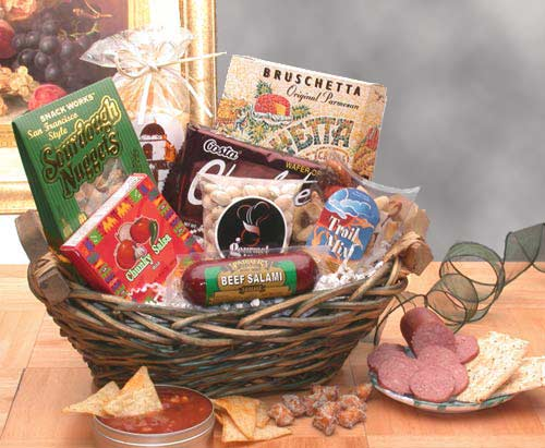 Deluxe Classic Snack Gift Basket - Gourmet Assortment for Snack Time or Party Time