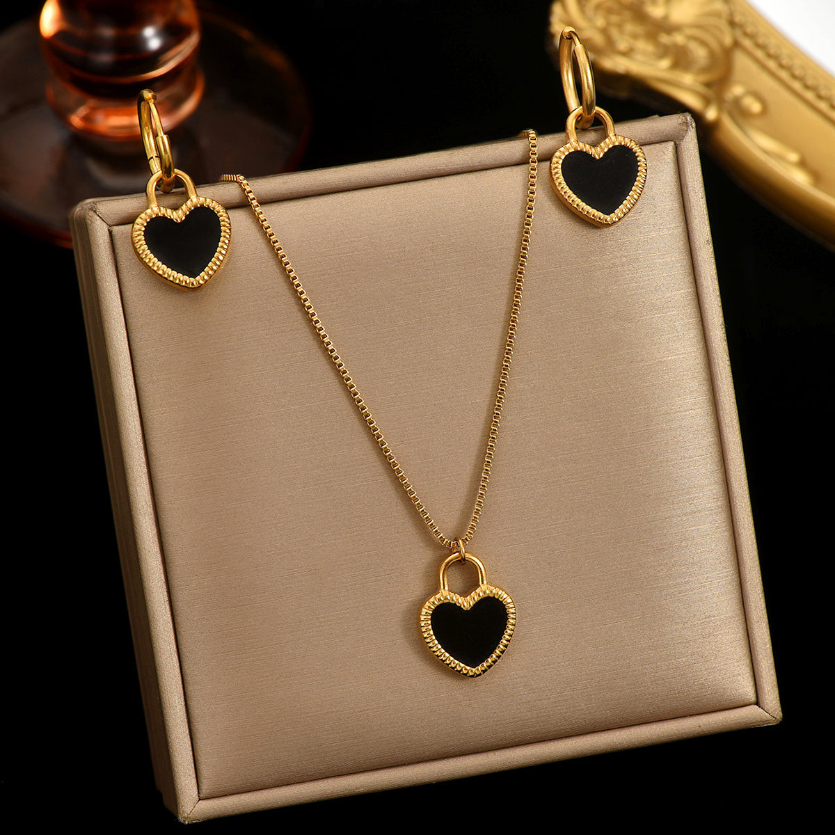 LXALRY 18K Gold Heart Mirror Jewelry Set – Recycled & Hypoallergenic