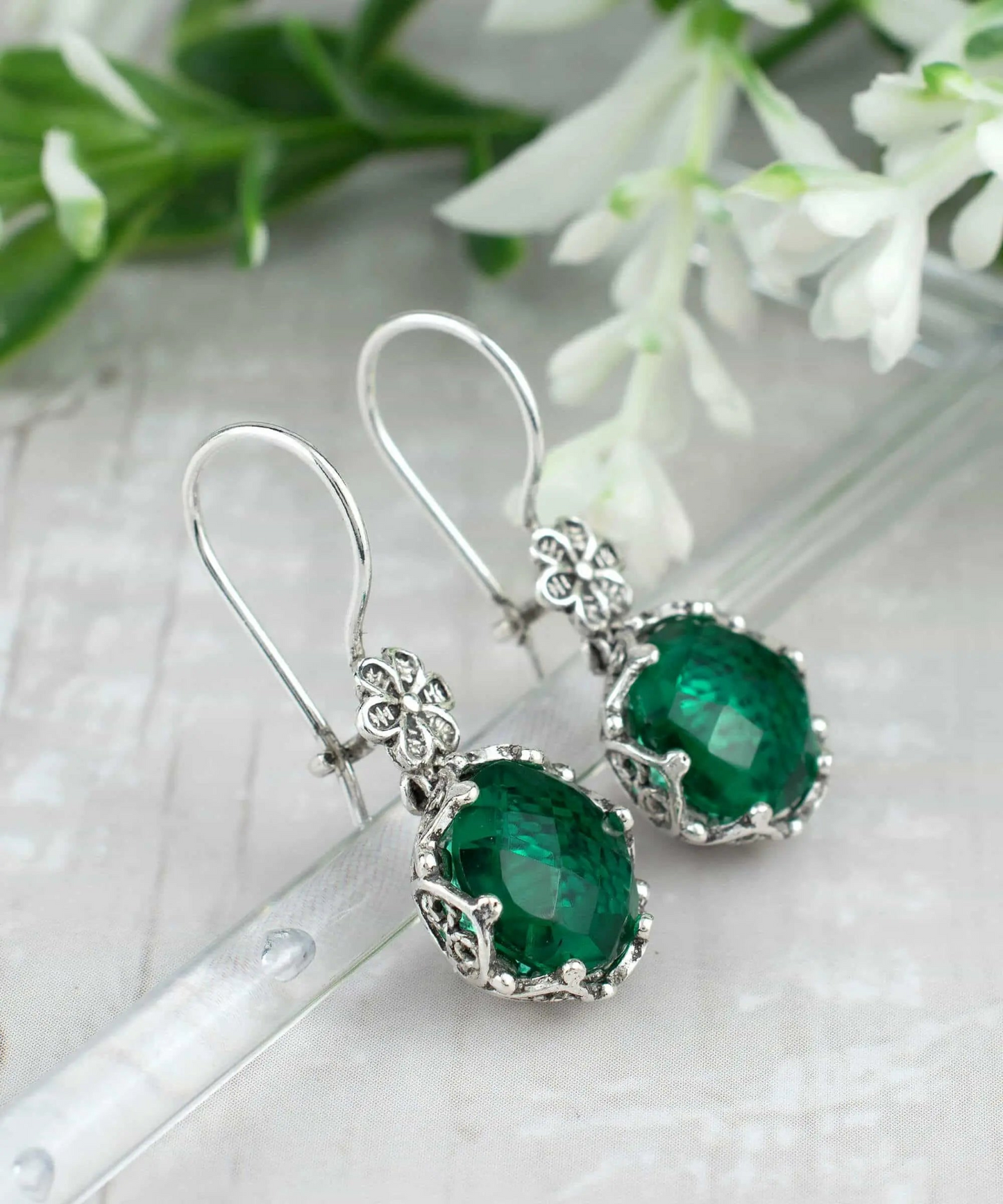 Filigree Art Emerald Gemstone Women Sterling Silver Drop Earrings