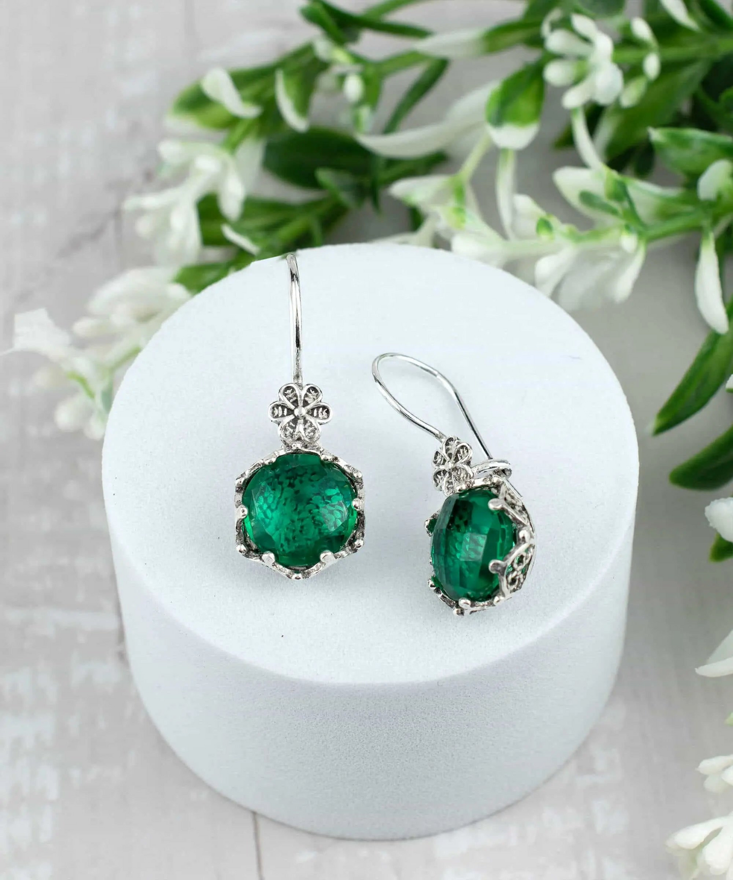 Filigree Art Emerald Gemstone Women Sterling Silver Drop Earrings