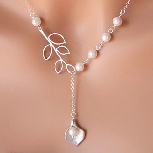 Pearly Lily Lariat Necklace in Sterling Silver and Real Pearl
