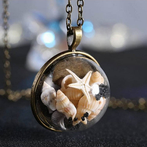 BEACH GIRL Sea Shells In Glass Locket Pendant Necklace