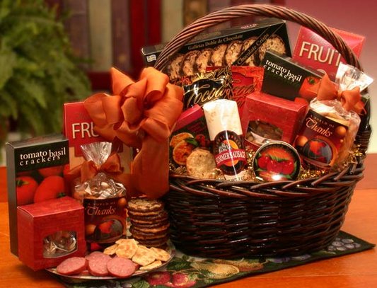 A Grand World Of Thanks Gourmet Gift Basket - The Perfect Gesture of Gratitude