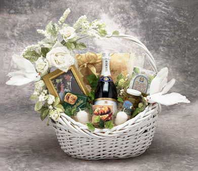 Wedding Wishes Gift Basket - Elegant Honeymoon Gift Set