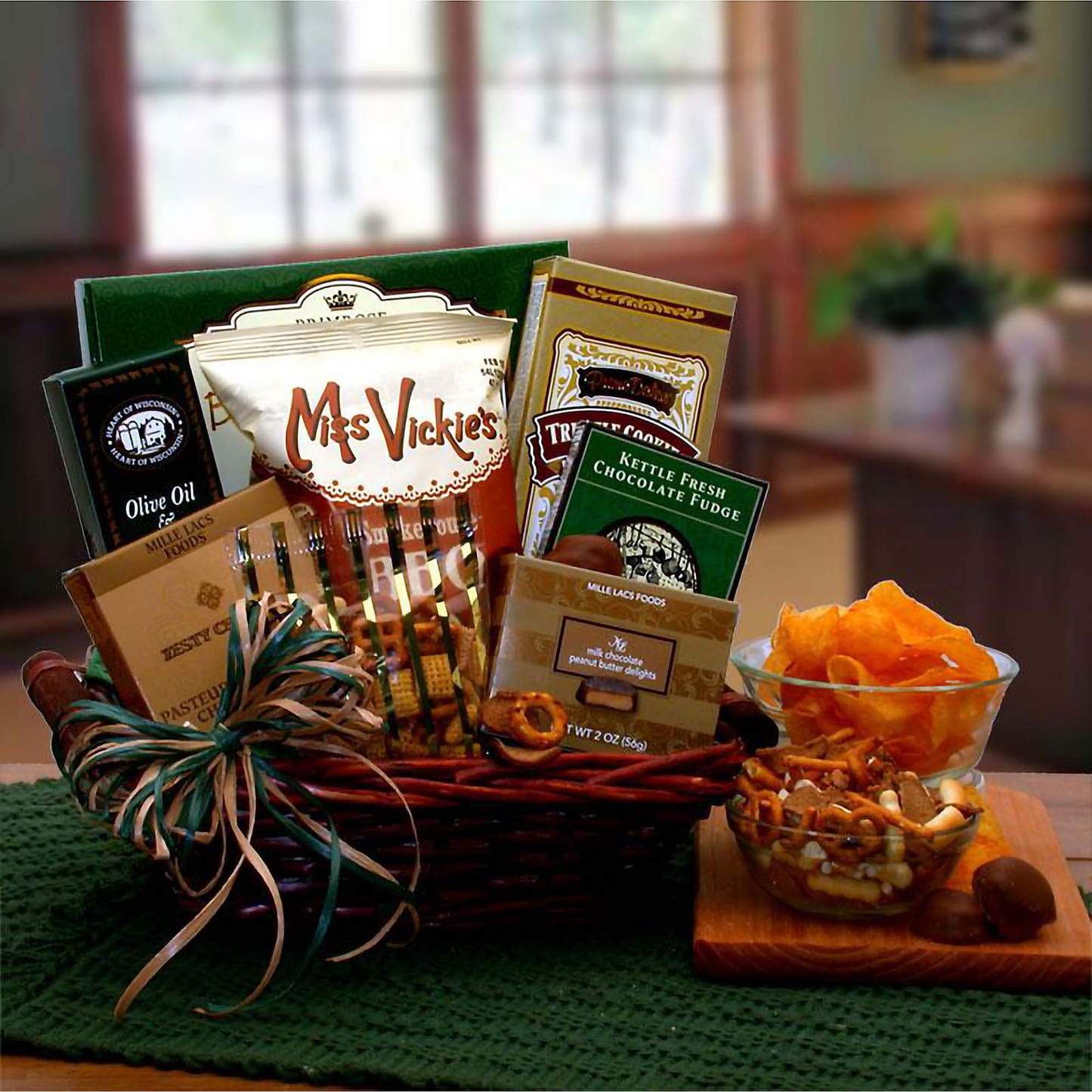 Deluxe Gourmet Snacks Gift Basket - Perfect for Any Occasion