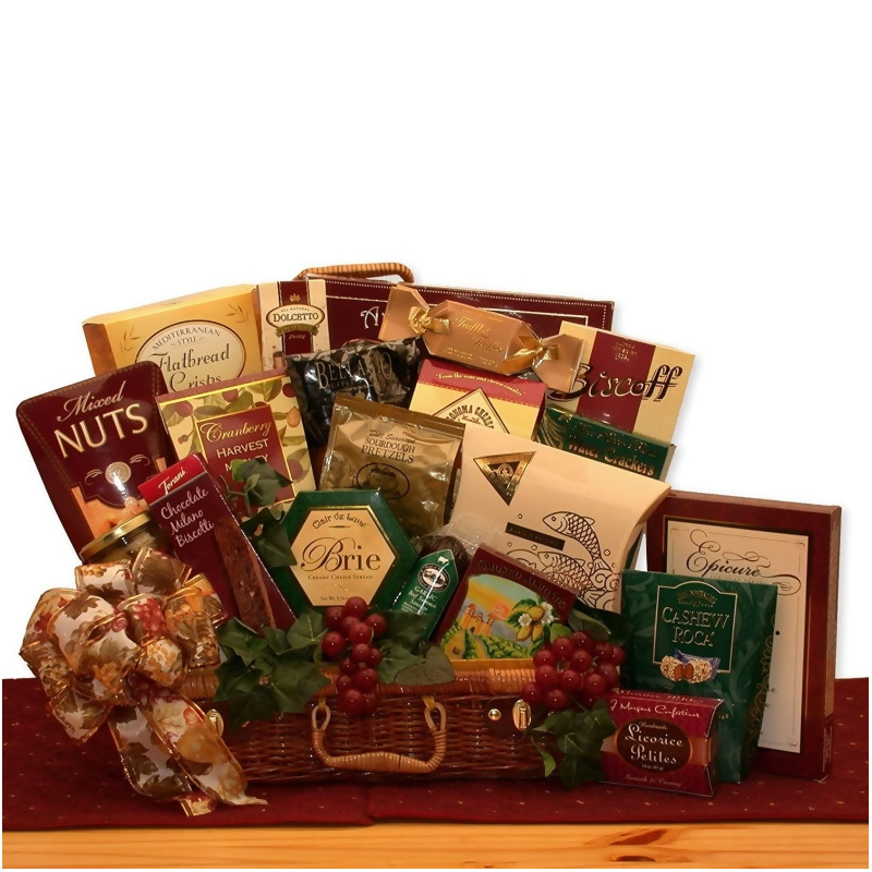 The VIP Gourmet Gift Chest - An Exquisite Gourmet Gift Basket