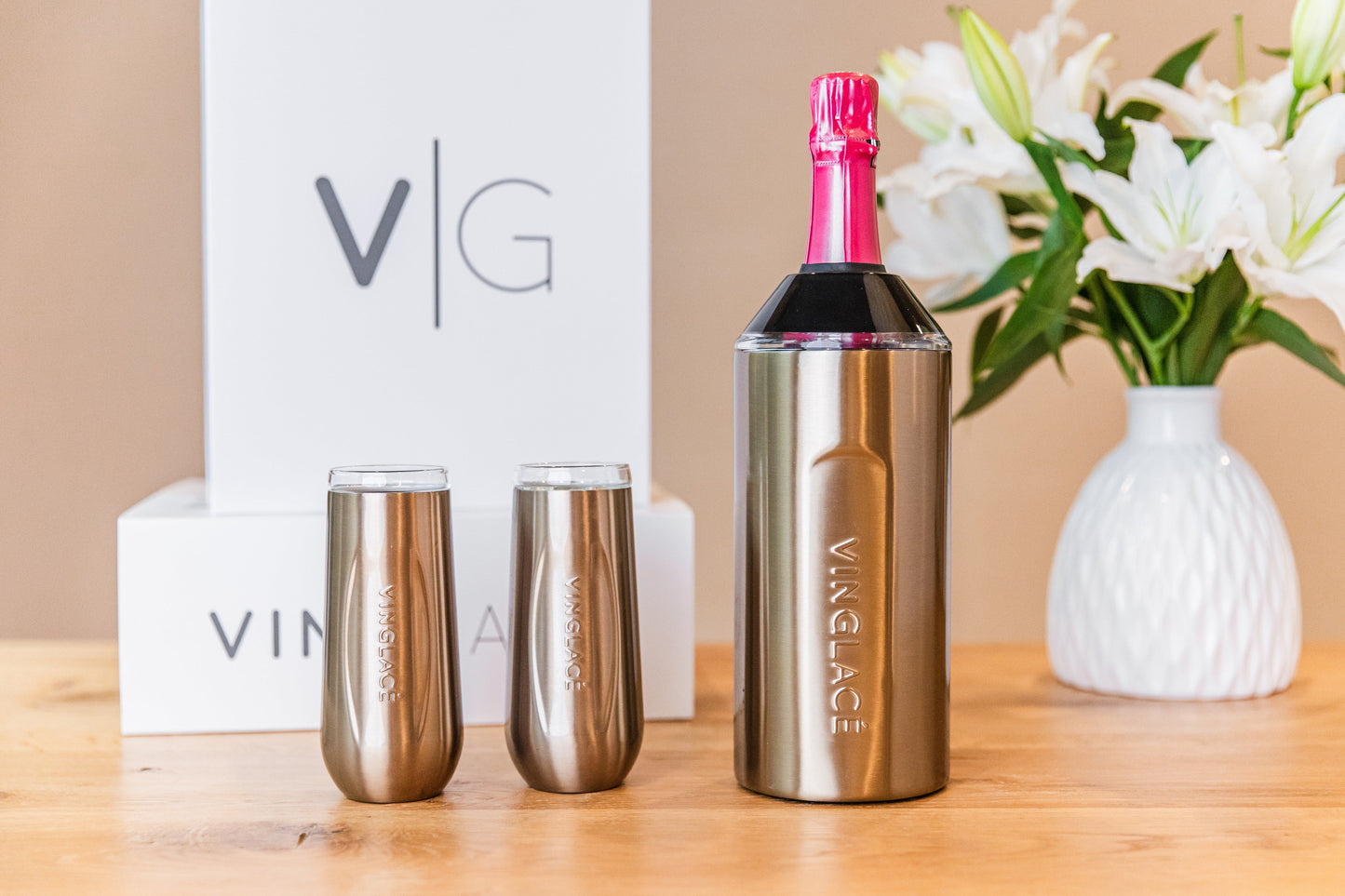 Champagne Gift Set with Chiller & Flutes – Personalized Engraving Available